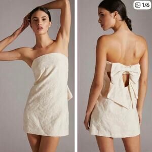 Anthropologie Strapless Textured Bow Back Shift Mini Dress Cream Sz 2